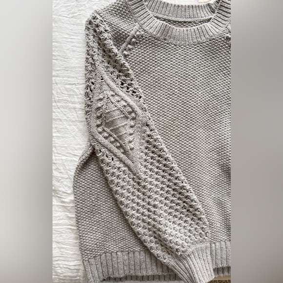 Loft Gray Women's Sweater - Picture 3 of 5